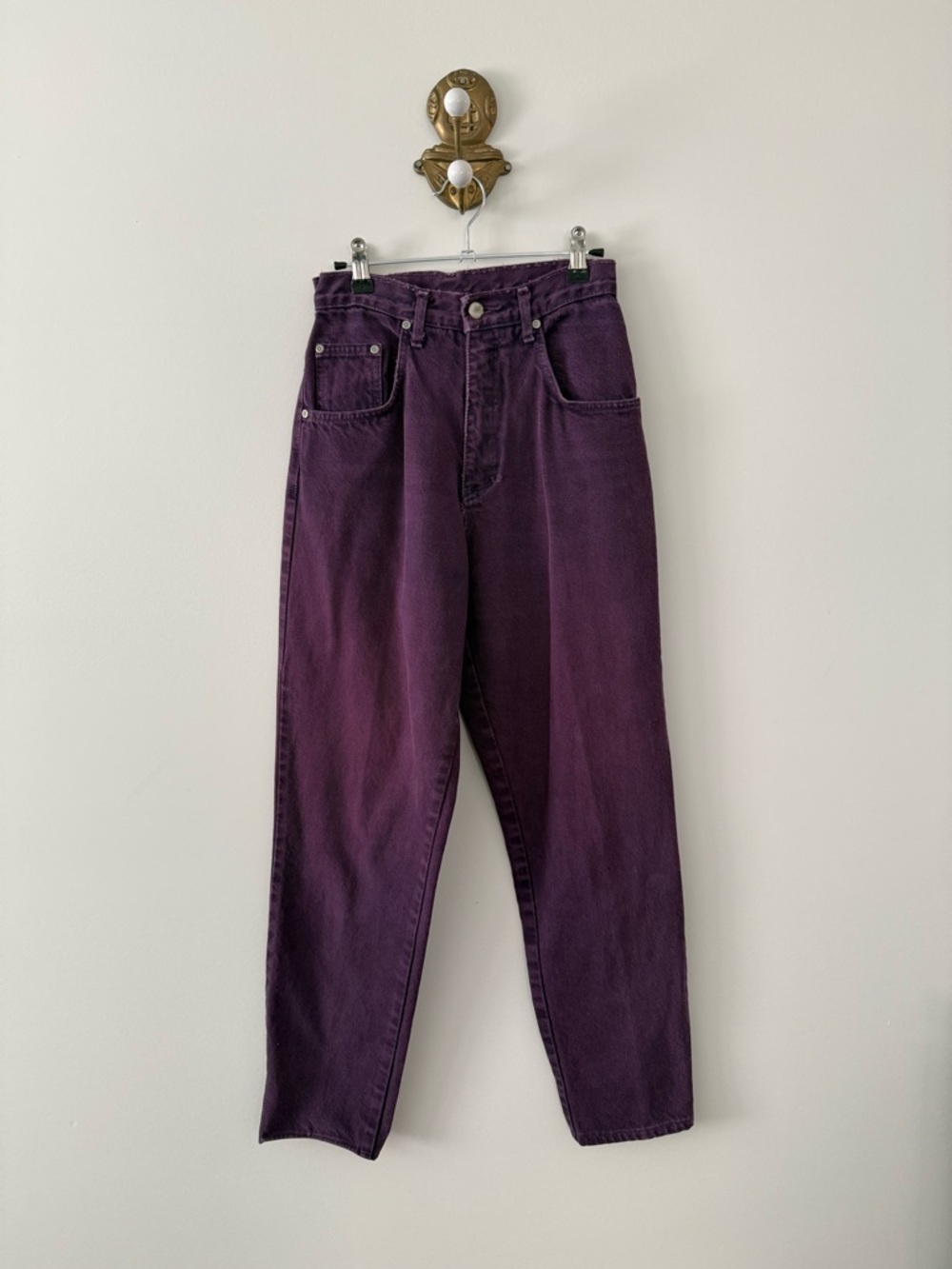 Vintage women’s high waisted denim pants